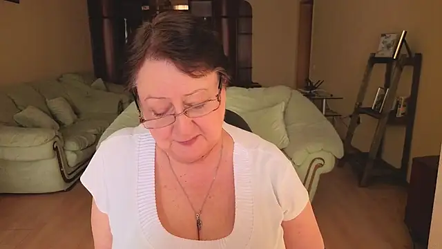 Margo Moll online show from March 15, 10:06 am