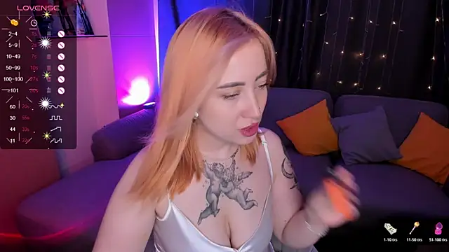 deboramoore online show from July 20, 2:25 am