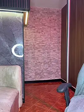 Stephany Rodriguez online show from February 12, 1:46 pm