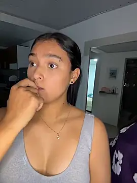 nicolexxaleja online show from February 15, 2:03 am