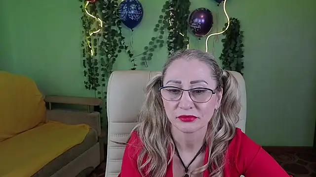 Snapshot of Habibi_Honeyy chatting on September 11, 12:16 pm Habibi Honeyy online show from September 11, 12:16 pm