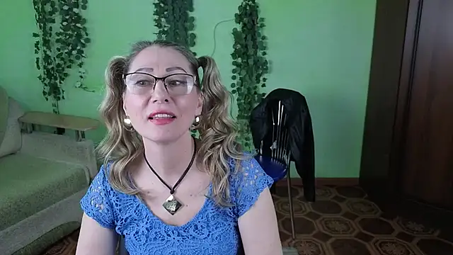 Habibi Honeyy online show from May 4, 1:15 pm
