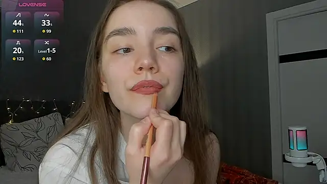 sweete chantal online show from April 30, 7:52 pm