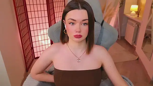 AvaFlower online show from January 12, 2:55 pm