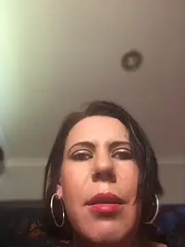 Juicy Lucy online show from July 23, 10:34 am