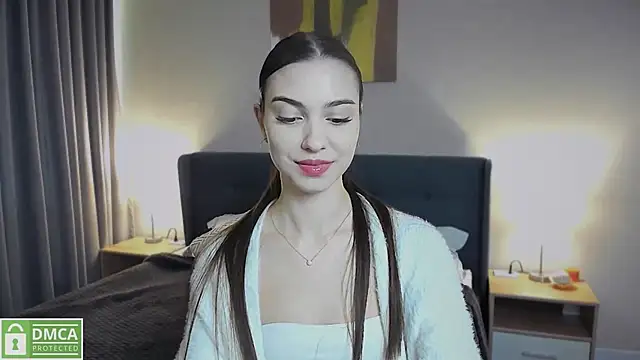 elza rose online show from April 25, 10:40 am