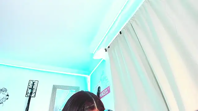 Anna belly online show from August 2, 1:47 pm