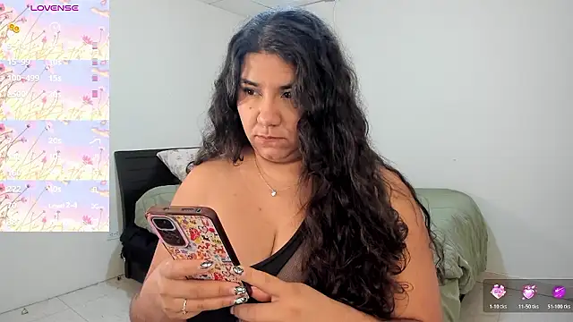 MariamCastiblanco online show from January 8, 5:17 pm