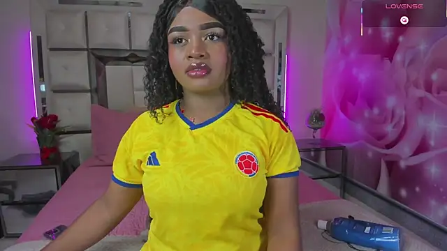 mia peyton online show from July 3, 8:37 pm