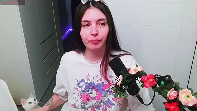 peachyness online show from May 9, 5:48 pm
