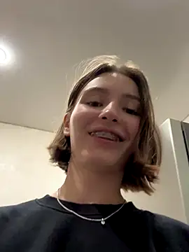 ZariaFlame online show from September 26, 9:34 pm