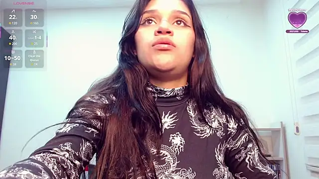 Roxxi 2110 online show from October 4, 3:23 am