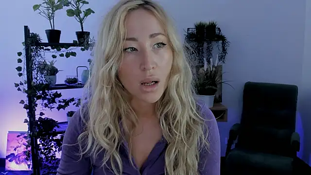 AstraMonroe online show from March 14, 10:16 am