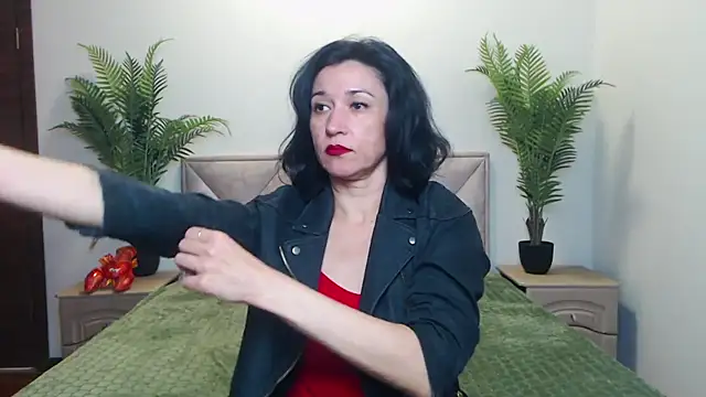 CameronEnns online show from October 14, 12:30 pm