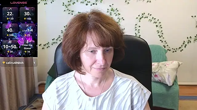 Lia Tito online show from July 13, 1:12 pm
