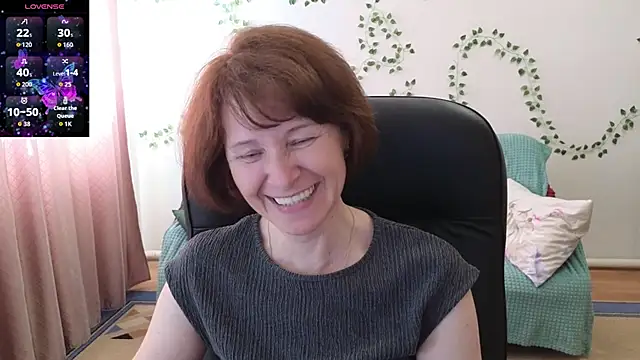Lia Tito online show from July 3, 6:30 am