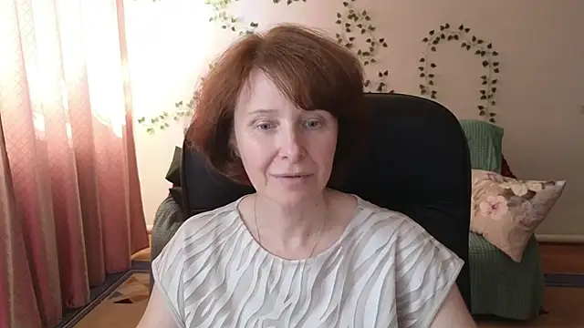 Lia Tito online show from June 12, 7:38 am
