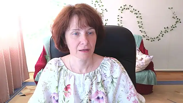 Lia Tito online show from June 25, 6:40 am