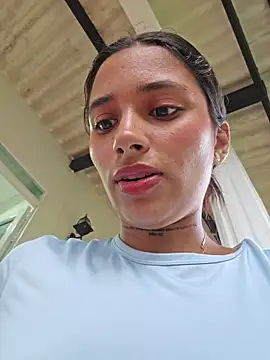 Lorena Mcfly online show from June 21, 12:09 pm