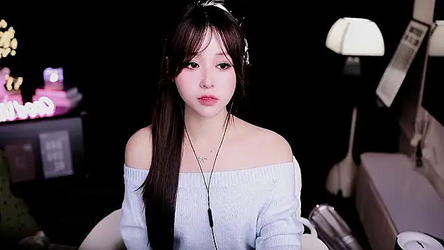 coward by online show from February 1, 6:45 am