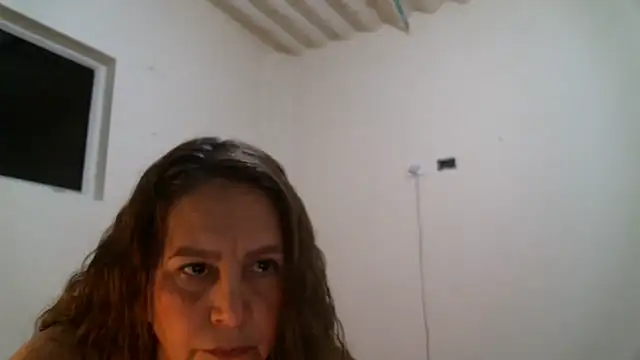 Monserrat Sweet online show from November 11, 11:57 pm