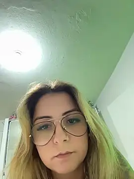sophiemonroevip online show from July 5, 1:23 am