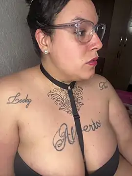 valen1891 online show from September 25, 1:26 am