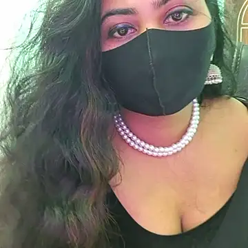 Bristy- online show from November 5, 10:15 pm