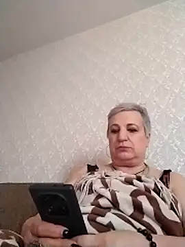 StarNicole online show from April 28, 1:59 pm