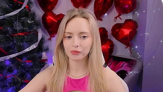 JuliaBrewwer online show from February 16, 2:50 pm