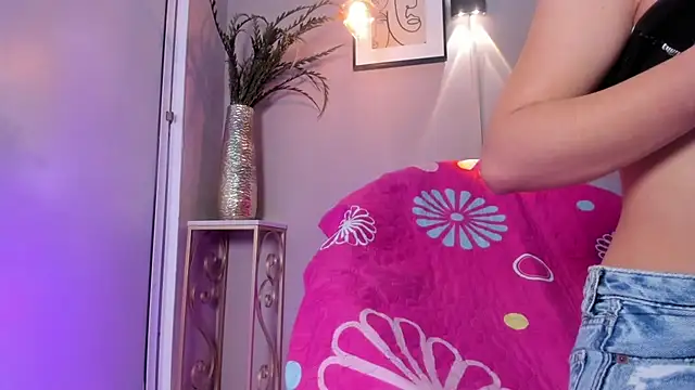 dulce fiore07 online show from September 15, 12:57 pm