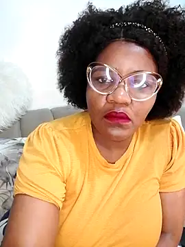 ChubbyBitch26 online show from June 16, 9:27 pm