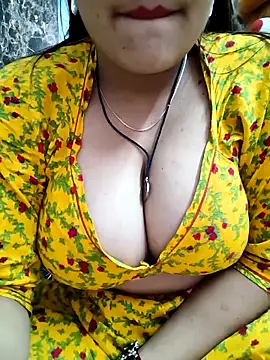 Snapshot of MISS_RIYA14 chatting on October 17, 5:43 am MISS RIYA14 online show from October 17, 5:43 am