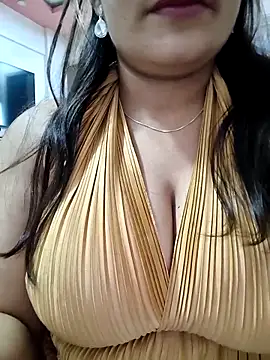 Snapshot of MISS_RIYA14 chatting on October 14, 4:26 am MISS RIYA14 online show from October 14, 4:26 am