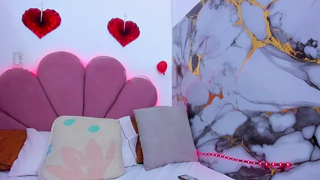 minnari online show from March 13, 11:50 pm