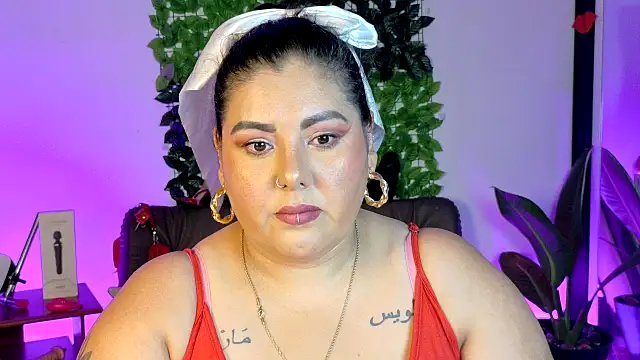 AndreaKinky online show from June 8, 8:15 am
