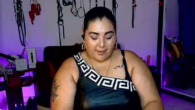 AndreaKinky online show from July 13, 10:54 pm