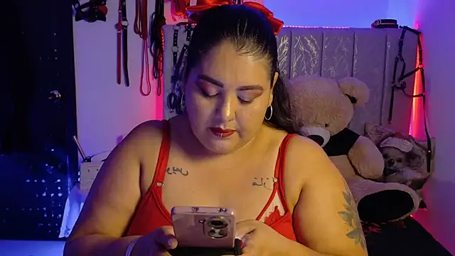 AndreaKinky online show from January 17, 9:17 am