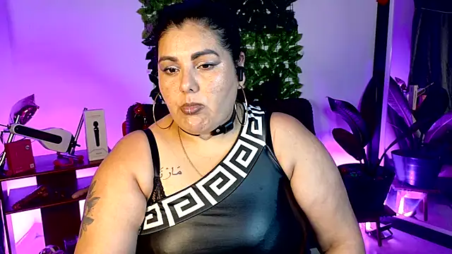 AndreaKinky online show from June 11, 12:32 am