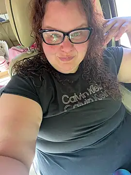 Fatpussybigass online show from June 3, 1:01 pm