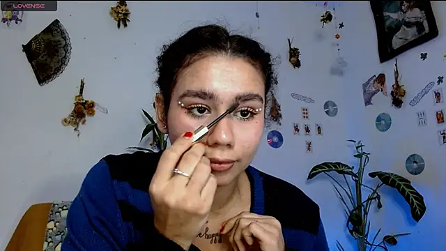 Nocturnawitch online show from April 26, 12:19 am