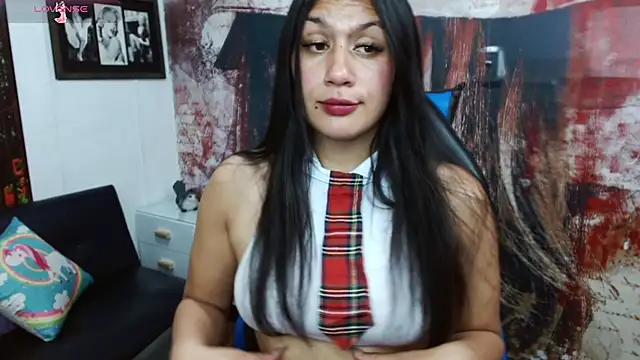 gigi gilt  online show from June 20, 9:51 pm