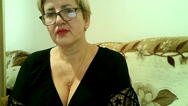 Dana4921 online show from November 21, 7:05 pm