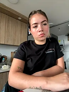 Snapshot of _Tiffany1 chatting on September 27, 7:10 pm  Tiffany1 online show from September 27, 7:10 pm