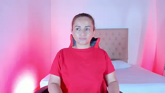 Zafiro  Brown online show from November 6, 2:01 pm