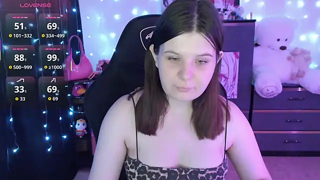 AmyVibess online show from September 25, 8:17 pm