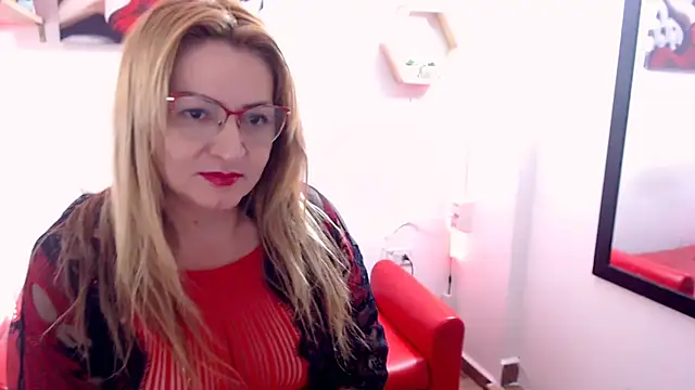 DIVAX MONSERRAT online show from July 15, 8:57 pm