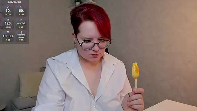 Michelle Wilsson online show from November 8, 8:19 am