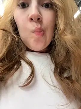 katexxxx online show from October 4, 4:44 pm