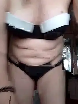 Rose60301 online show from June 20, 12:31 pm